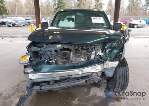 2001 Toyota Tacoma Base V6 from USA, damaged, VIN 5TEHN72N31Z812111